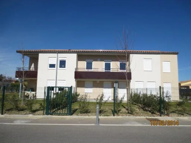 Location Appartement Rue des Pinsons, Pierrelatte