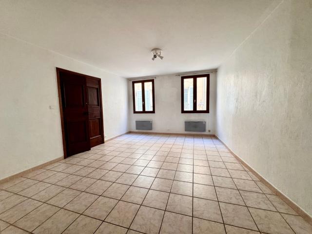 Location Appartement Rue des Plantiers, Manosque