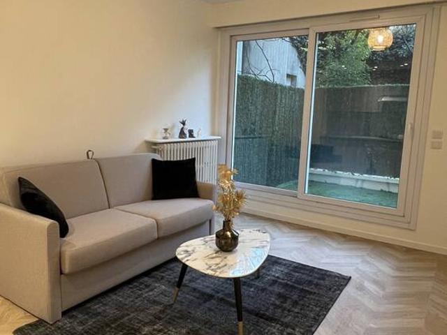 Location Appartement Rue des Poissonniers, Neuilly sur Seine