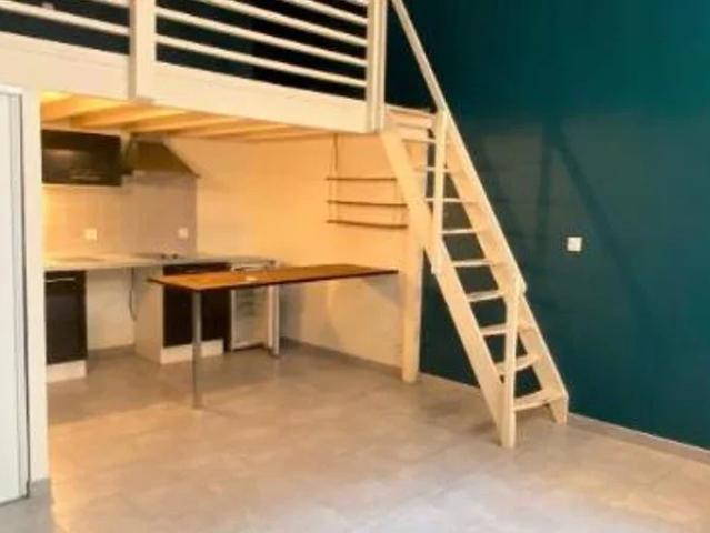 Location Appartement Rue des Polinaires, Toulouse