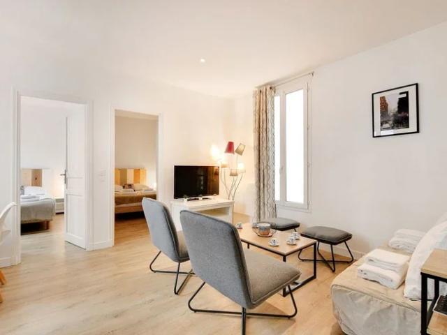 Location Appartement Rue des Portes Blanches, Paris