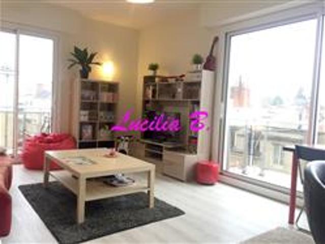 Location Appartement Rue des Prébendes, Tours