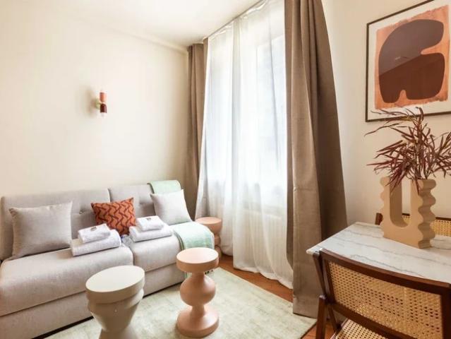 Location Appartement Rue des Reculettes, Paris
