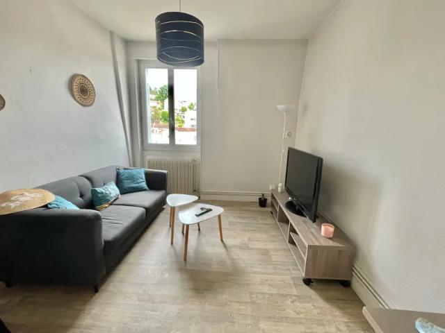 Location Appartement Rue des Remparts, Périgueux