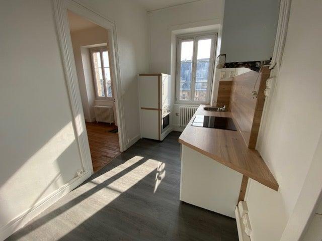 Location Appartement Rue des Rouairies, Dinan