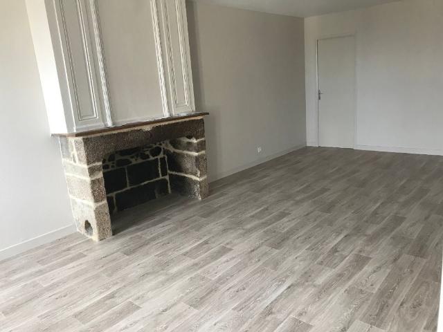 Location Appartement Rue des Rouairies, Dinan