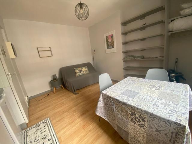Location Appartement Rue des Rouairies, Dinan