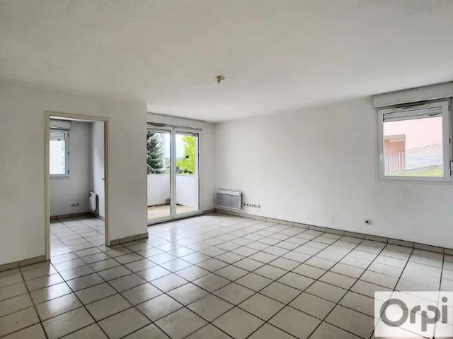 Location Appartement Rue des Rouges Gorges, Montluçon