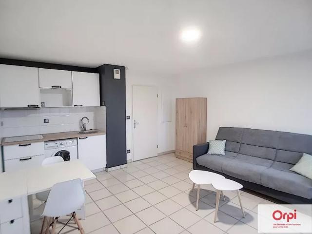 Location Appartement Rue des Rouges Gorges, Montluçon