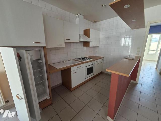 Location Appartement Rue des Sœurs de Charité, Cambrai