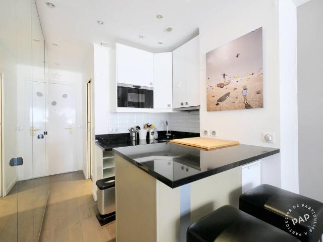 Location Appartement Rue des Saints Pères, Paris
