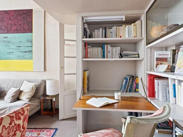 Location Appartement Rue des Saints Pères, Paris