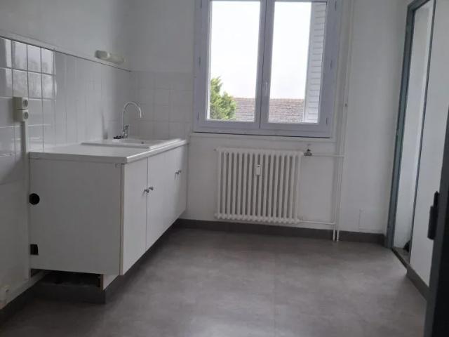 Location Appartement Rue des Sellières, Saint Amour