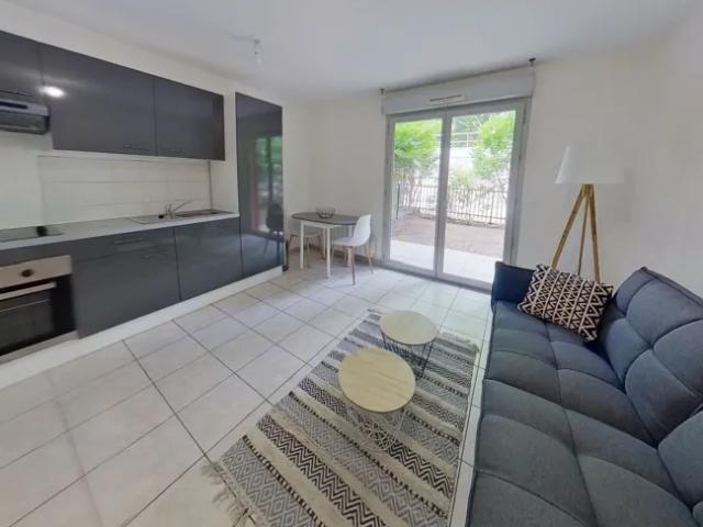 Location Appartement Rue des Tuileries, Lyon