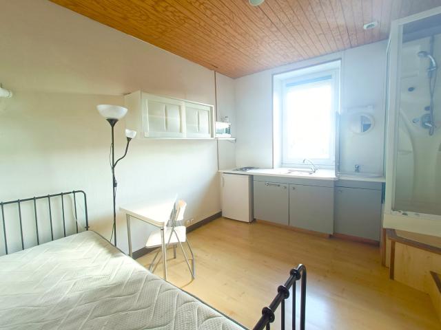Location Appartement Rue des Tuileries, Reims