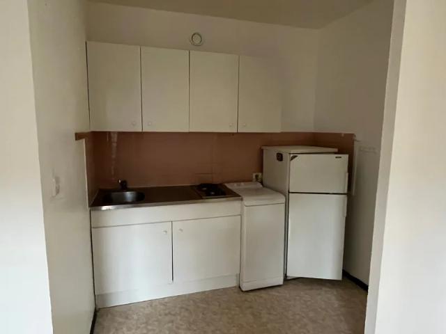 Location Appartement Rue des Tuileries, Reims