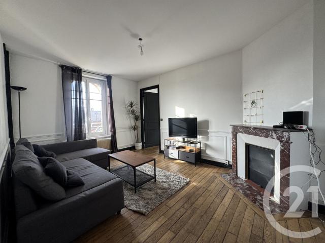 Location Appartement Rue des Tuileries, Reims