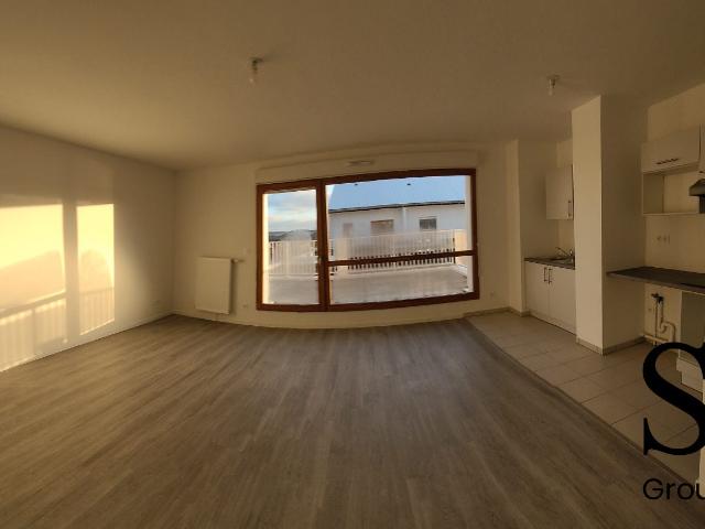 Location Appartement Rue des Tuileries, Reims