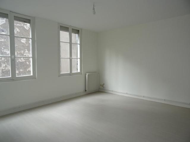 Location Appartement Rue des Turcies, Orléans