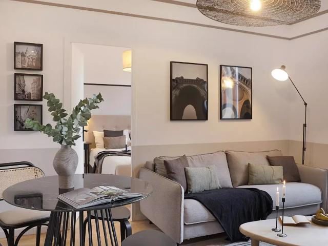 Location Appartement Rue des Ternes, Paris