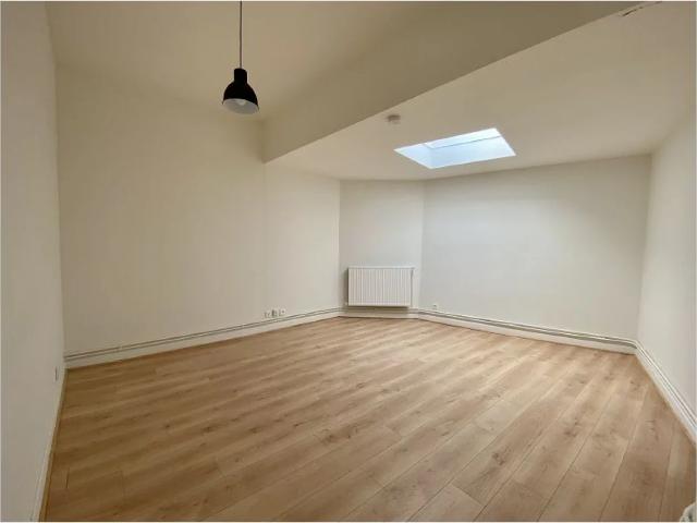 Location Appartement Rue des Tours, Lille