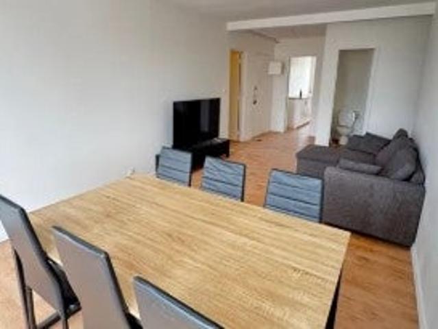 Location Appartement Rue des Treilles, Libourne