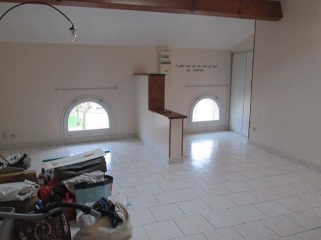 Location Appartement Rue des Treilles, Libourne