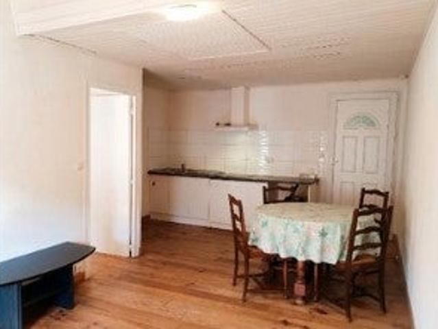 Location Appartement Rue des Treilles, Libourne