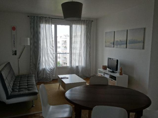 Location Appartement Rue des Treilles, Libourne