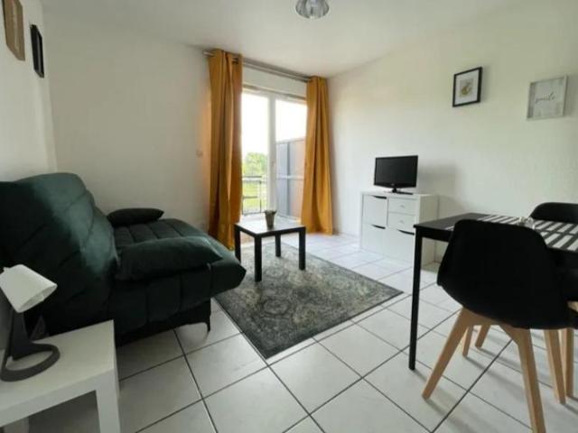 Location Appartement Rue des Treilles, Libourne