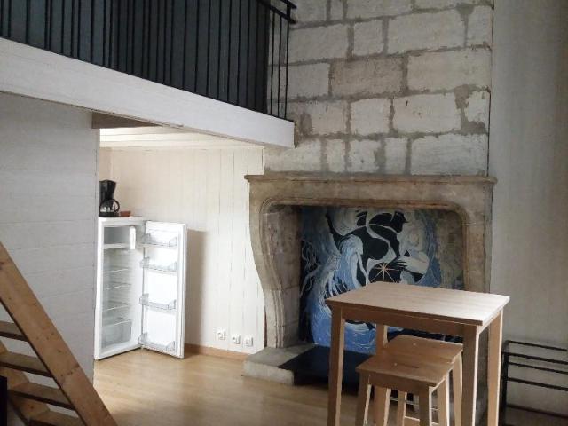 Location Appartement Rue des Treilles, Libourne