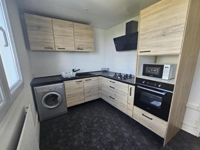 Location Appartement Rue des Treilles, Libourne