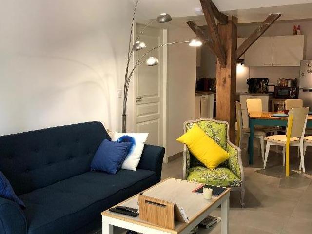 Location Appartement Rue des Treilles, Libourne