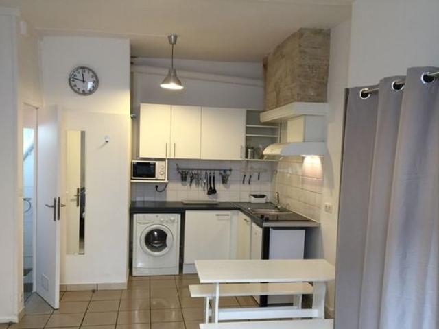 Location Appartement Rue des Treilles, Libourne