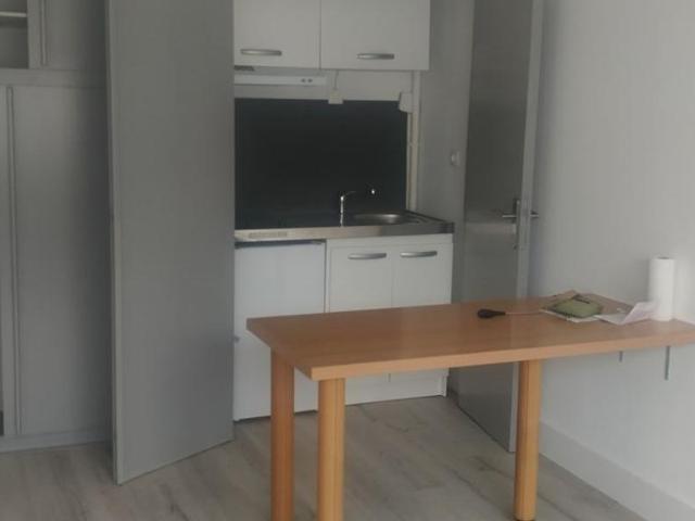 Location Appartement Rue des Treilles, Libourne