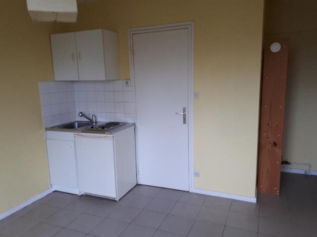 Location Appartement Rue des Treilles, Libourne