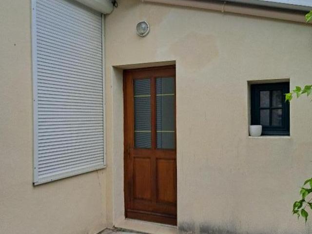 Location Appartement Rue des Treilles, Libourne