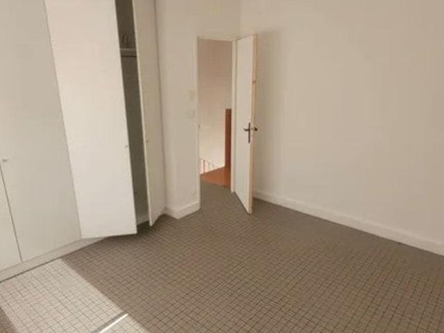Location Appartement Rue des Treilles, Libourne