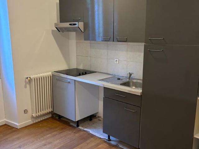 Location Appartement Rue des Treilles, Libourne