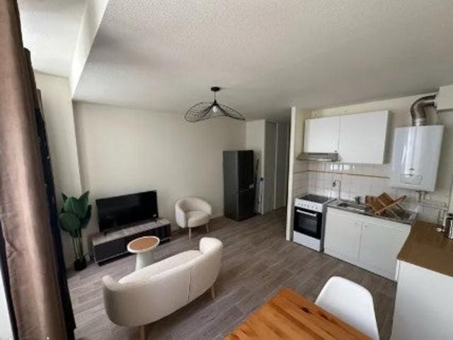 Location Appartement Rue des Treilles, Libourne