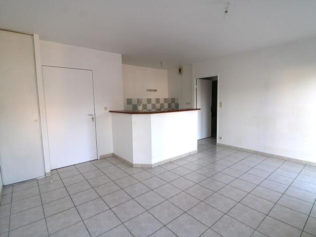 Location Appartement Rue des Trois Frères Le Goff, Saint Brieuc