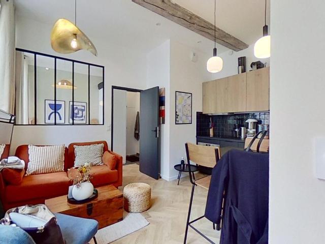 Location Appartement Rue des Trois Rois, Lyon
