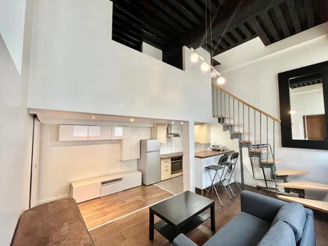 Location Appartement Rue des Trois Rois, Lyon