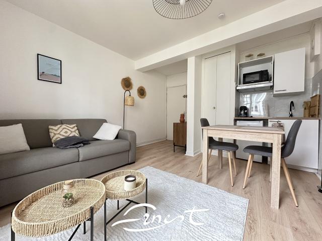 Location Appartement Rue des Trois Rois, Poitiers