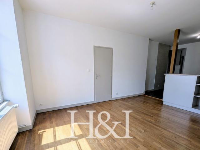 Location Appartement Rue des Trois Rois, Poitiers
