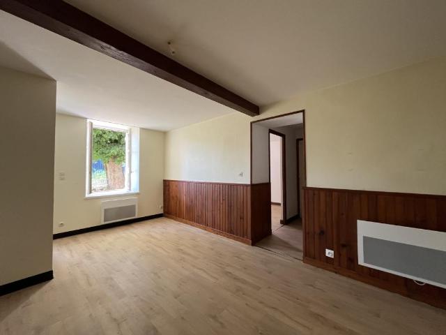 Location Appartement Rue des Trois Tilleuls, Saint Nizier d'Azergues