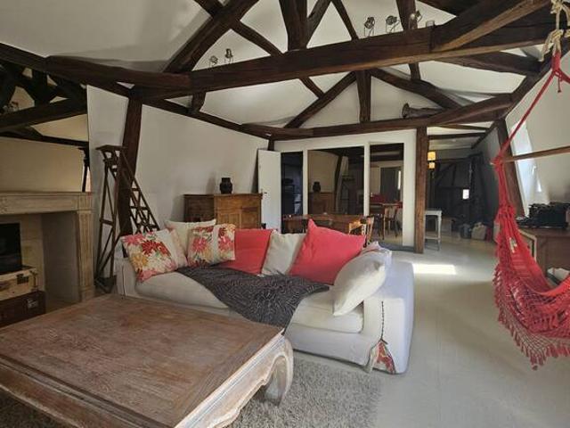 Location Appartement Rue des Ursulines, Tours
