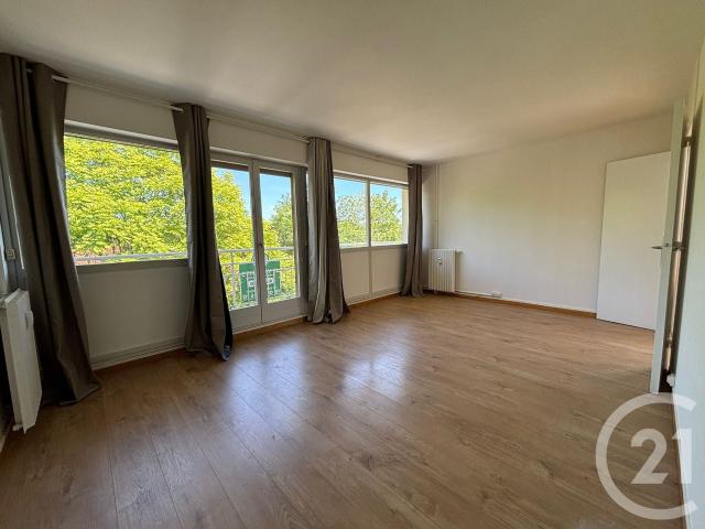 Location Appartement Rue des Vallées, Brunoy