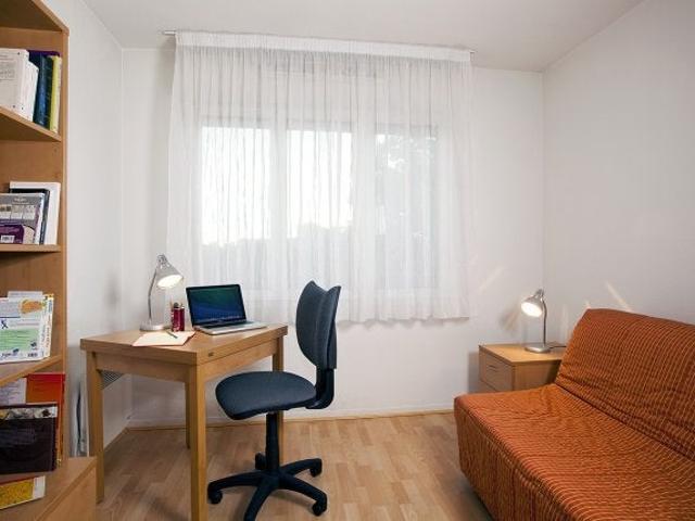 Location Appartement Rue des Vignes, Nanterre