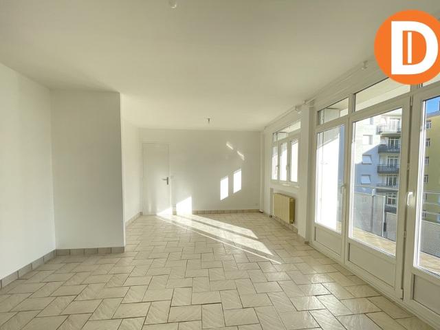 Location Appartement Rue des Volontaires, Montigny lès Metz